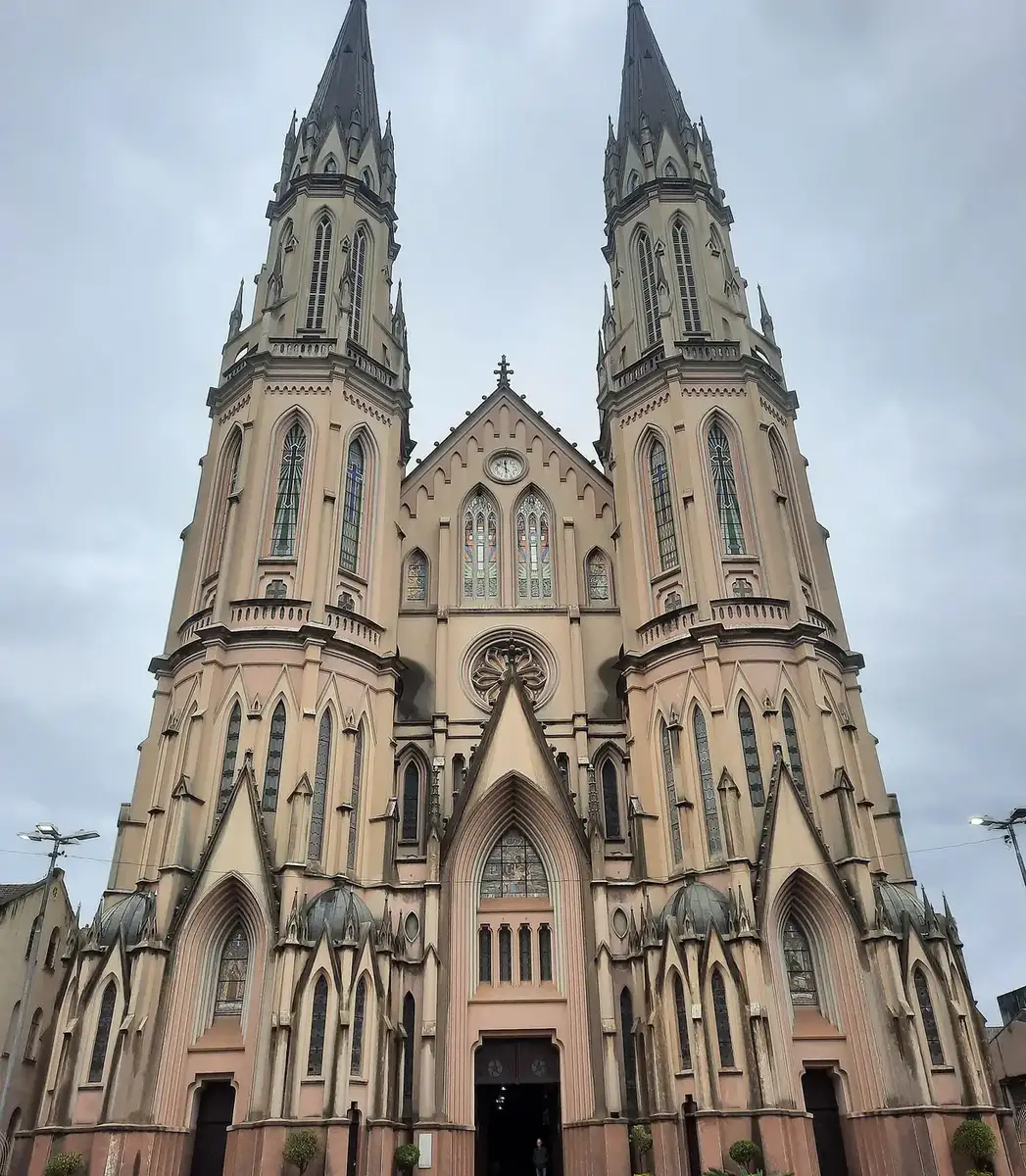 Catedral São João Batista, em estilo neogótico, em Santa Cruz do Sul (Santa Cruz do Sul)