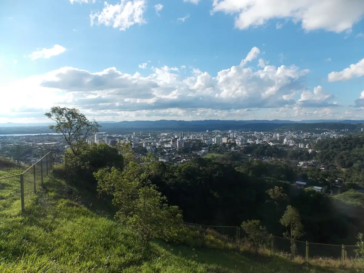 Vista da cidade de Santa Cruz do Sul a partir do Parque da Cruz (Santa Cruz do Sul)